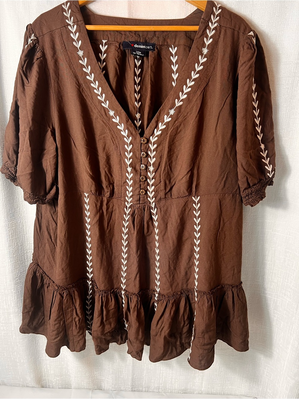DENIUM 24/7 BROWN PESEANT  TUNIC with White Vine Embroidery